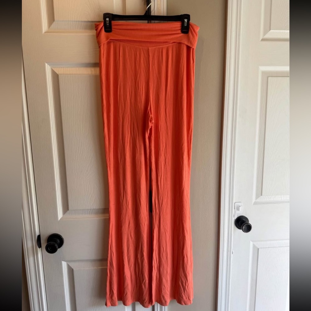 Aerie Coral Wide Leg Pants